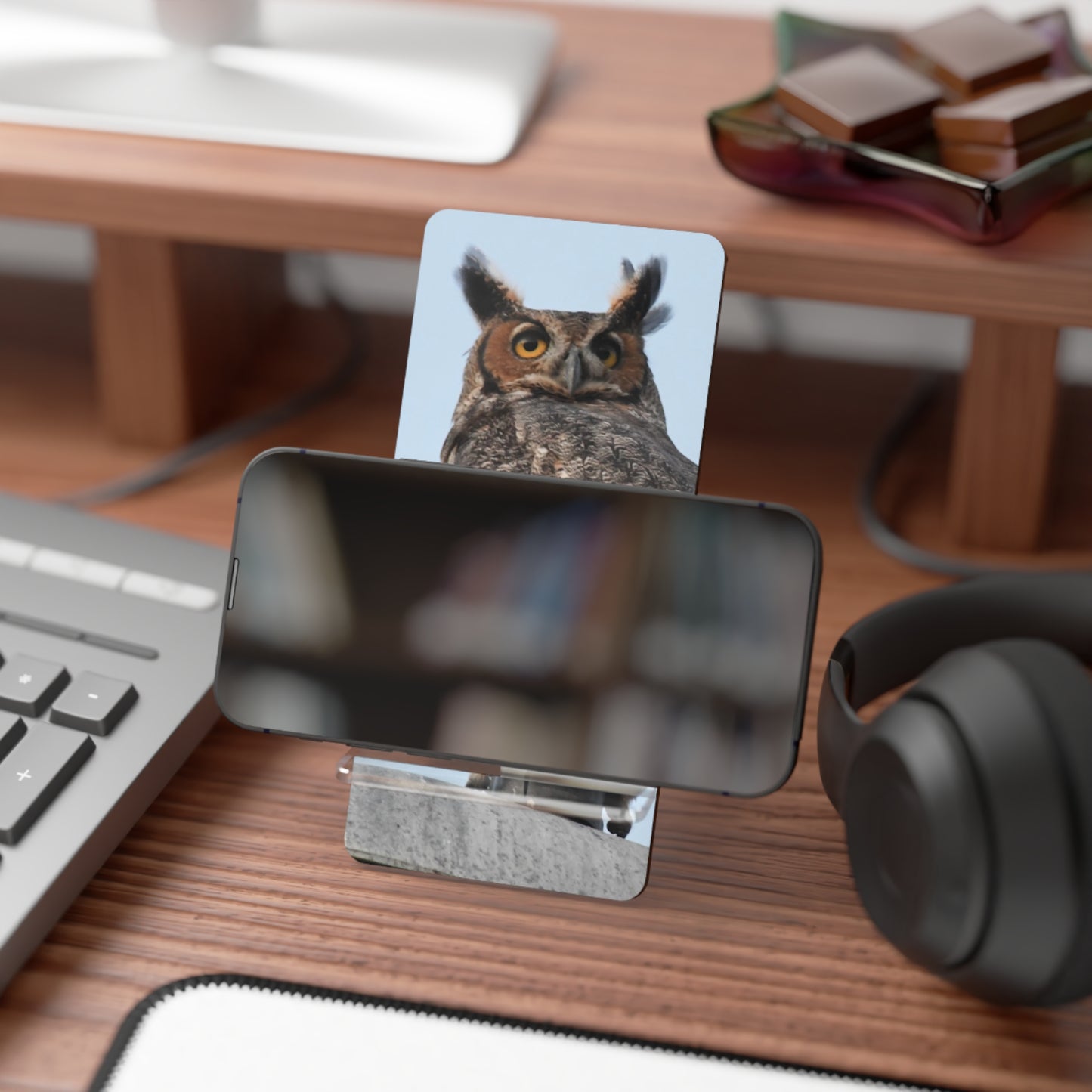 Owl Photo Phone Stand — Portable Smartphone Display Stand with Great Horned Owl Design
