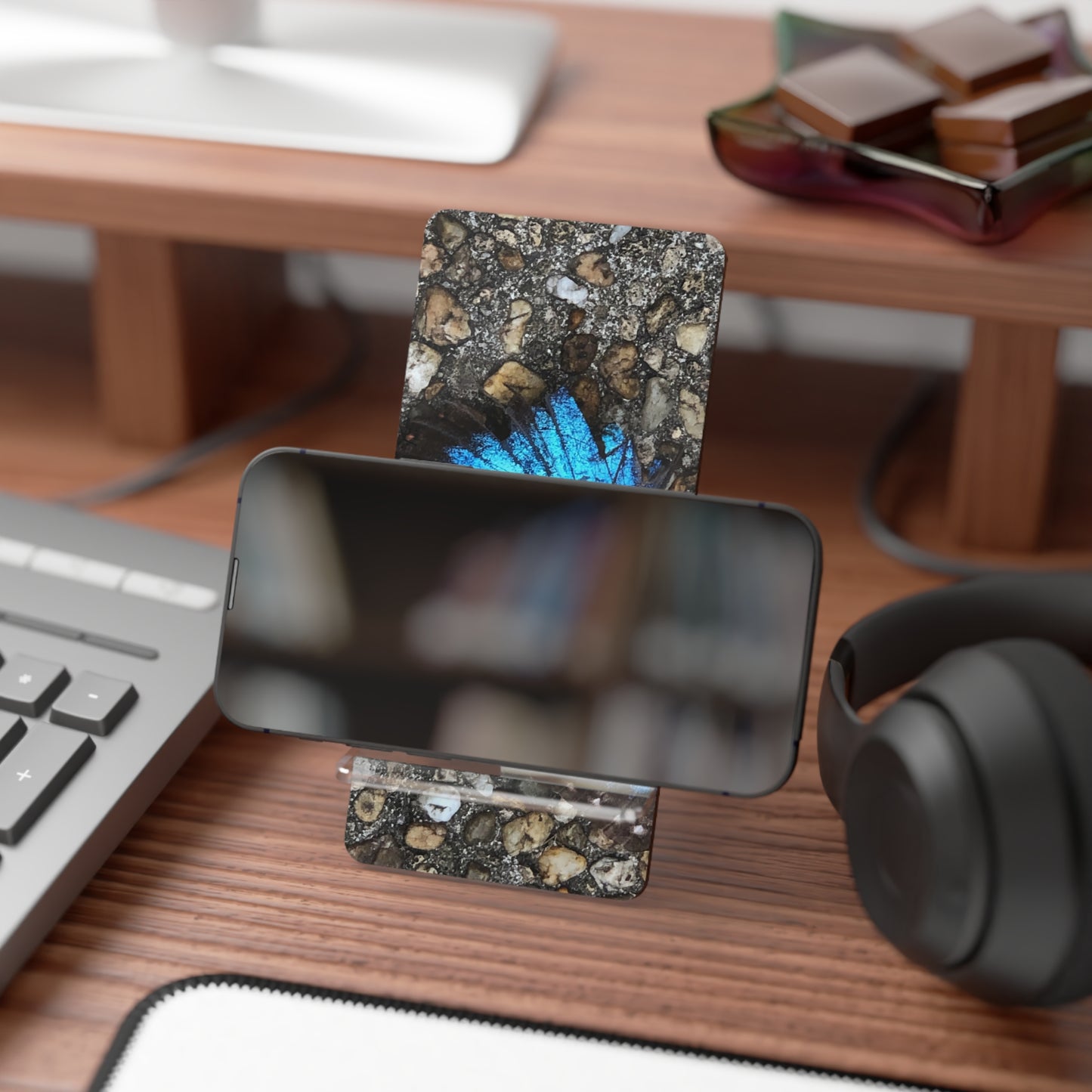 Mobile Display Stand for Smartphones