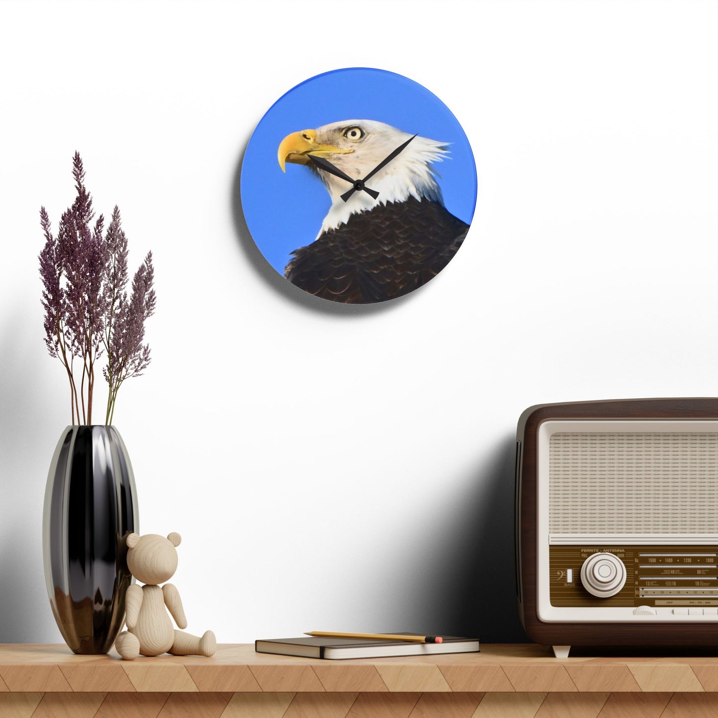 Bald Eagle Acrylic Wall Clock — Patriotic Wildlife Home Decor
