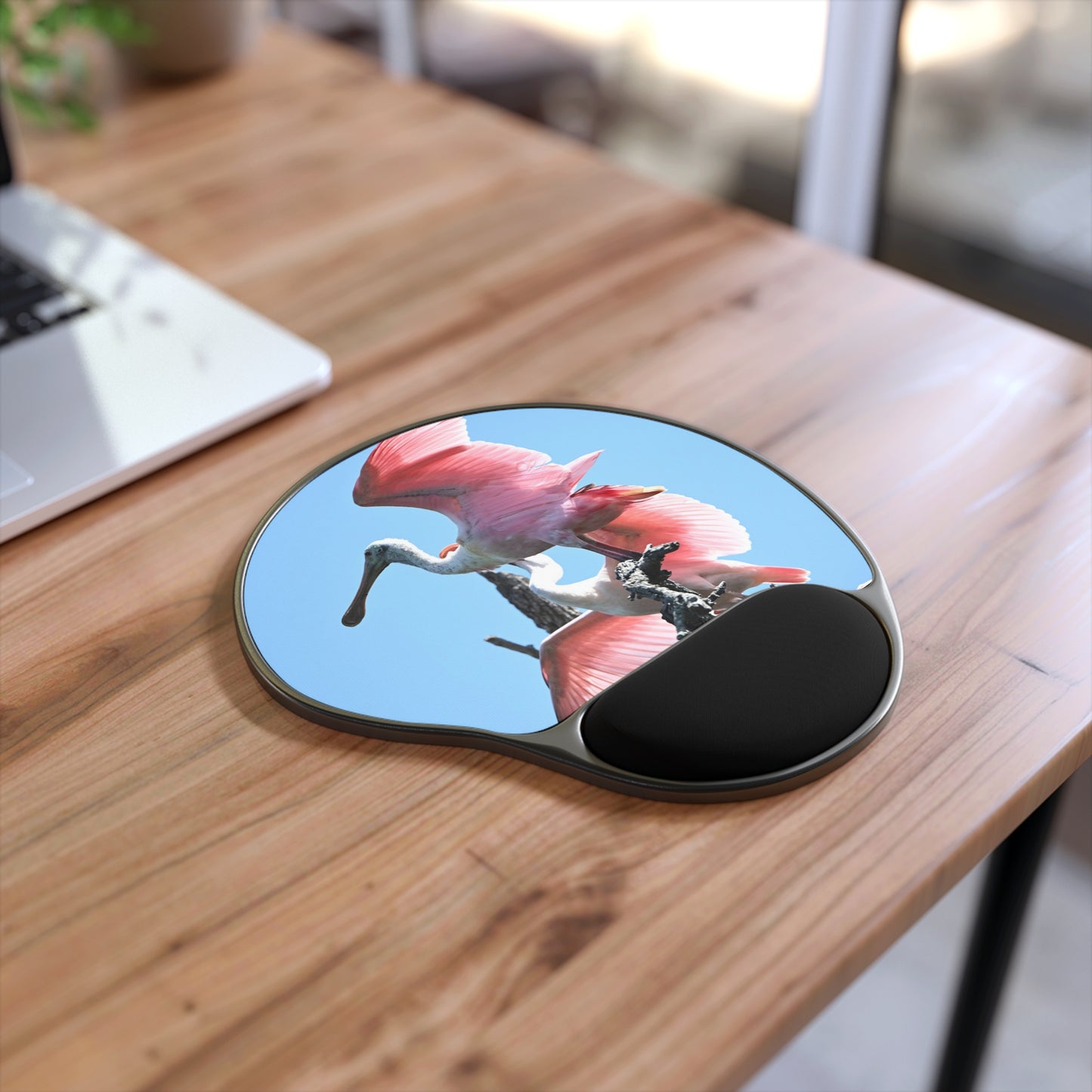 Elegant Roseate Spoonbill Mouse Pad with Wrist Rest, Office Desk Decor, Ergonomic MouseMat, Gift for Bird Lovers, Stylish Workspace Accessories