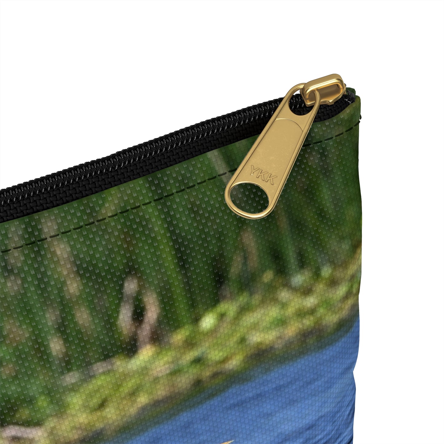 Nature-Inspired Accessory Pouch with Flying Heron Design, Wildlife Organizer, Eco-Friendly Gift, Travel Essentials, Bird Lover's Tote