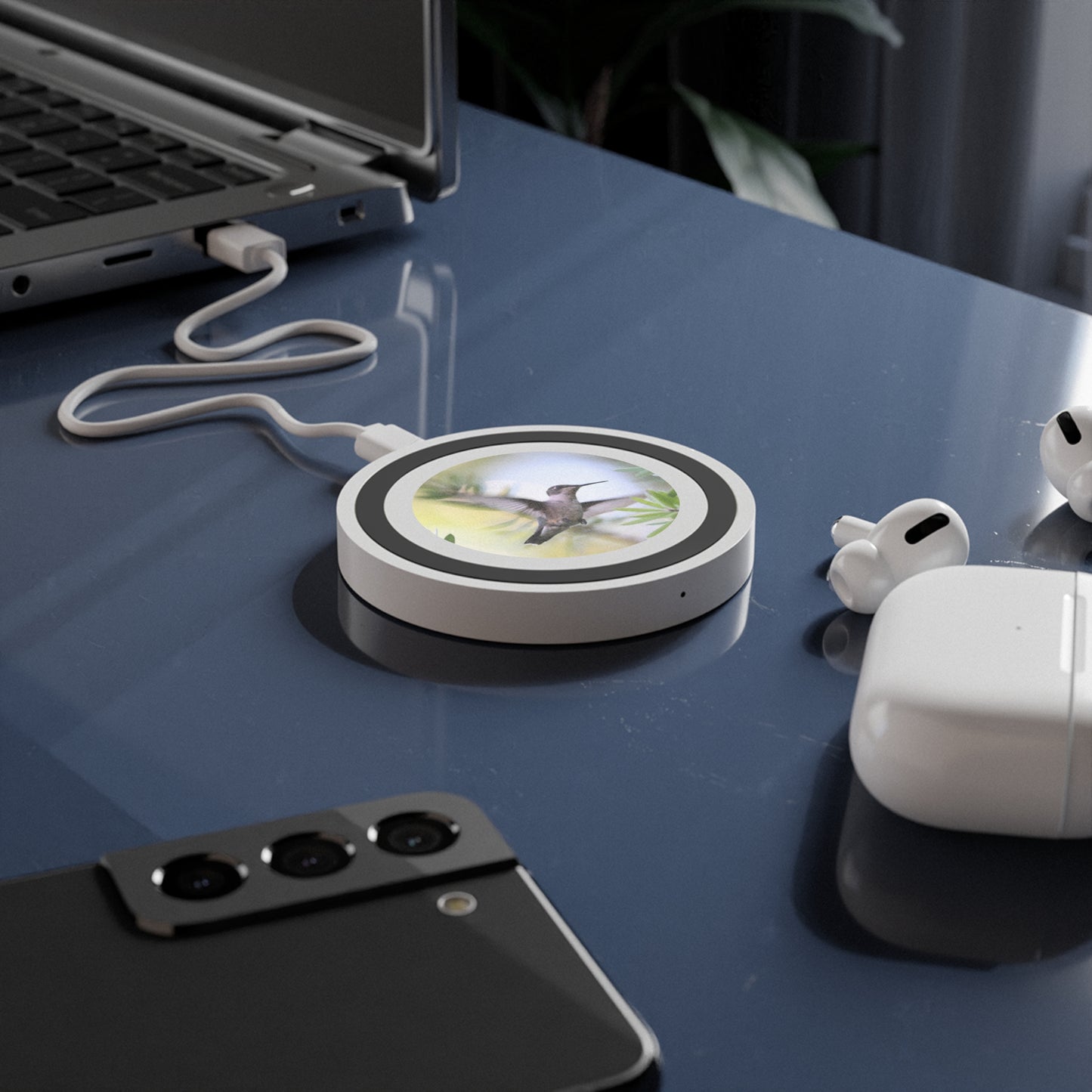 Hummingbird Wireless Charging Pad — Fast Qi Phone Charger with Blue Accent