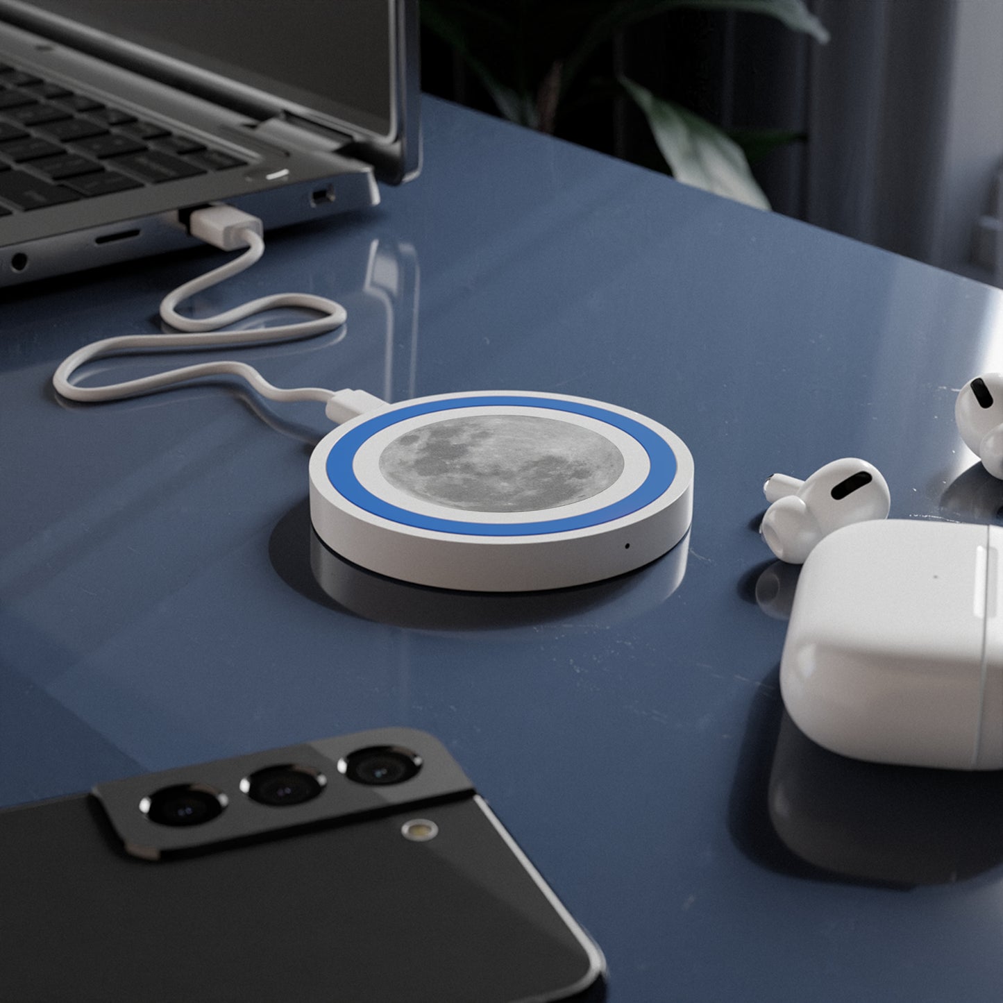 Moon Ring Wireless Charging Pad — Blue Circle Qi Charger