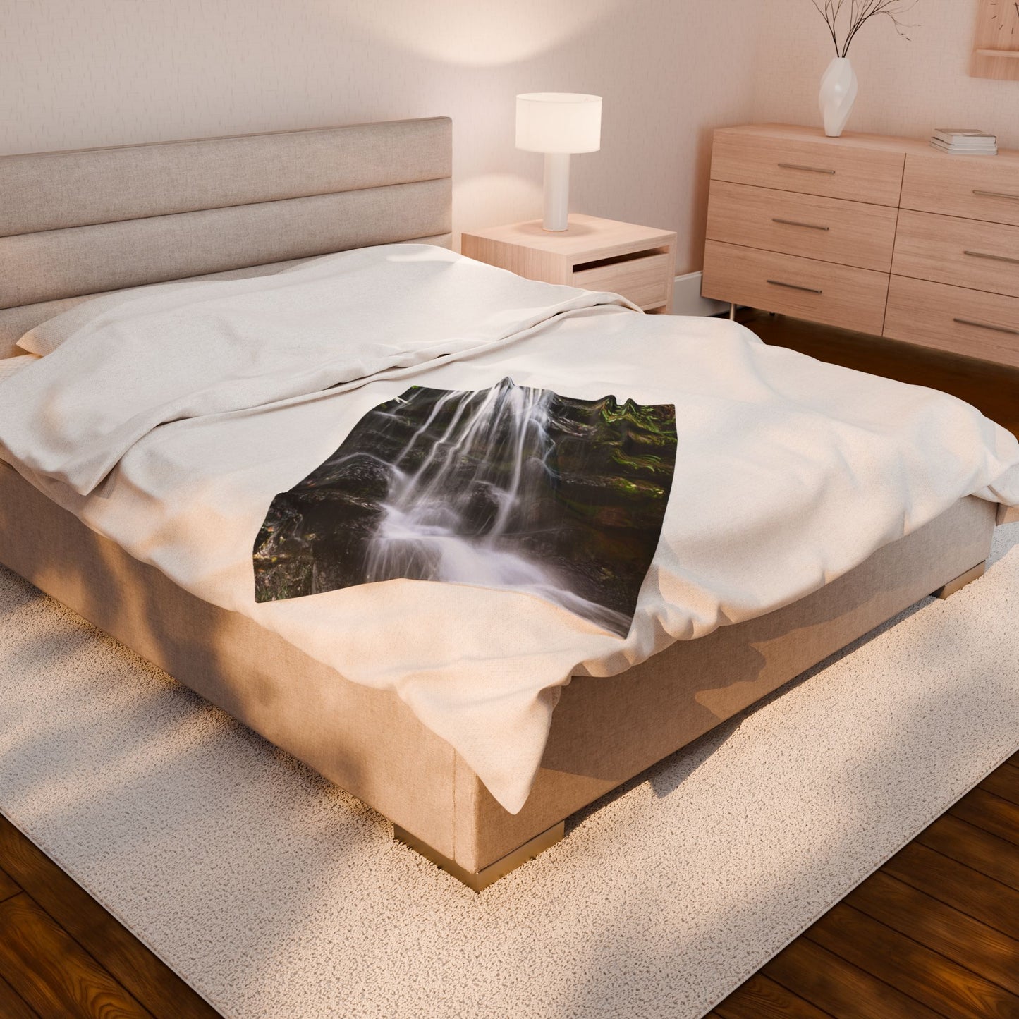 Waterfall Velveteen Plush Blanket – Cozy Nature Print Throw