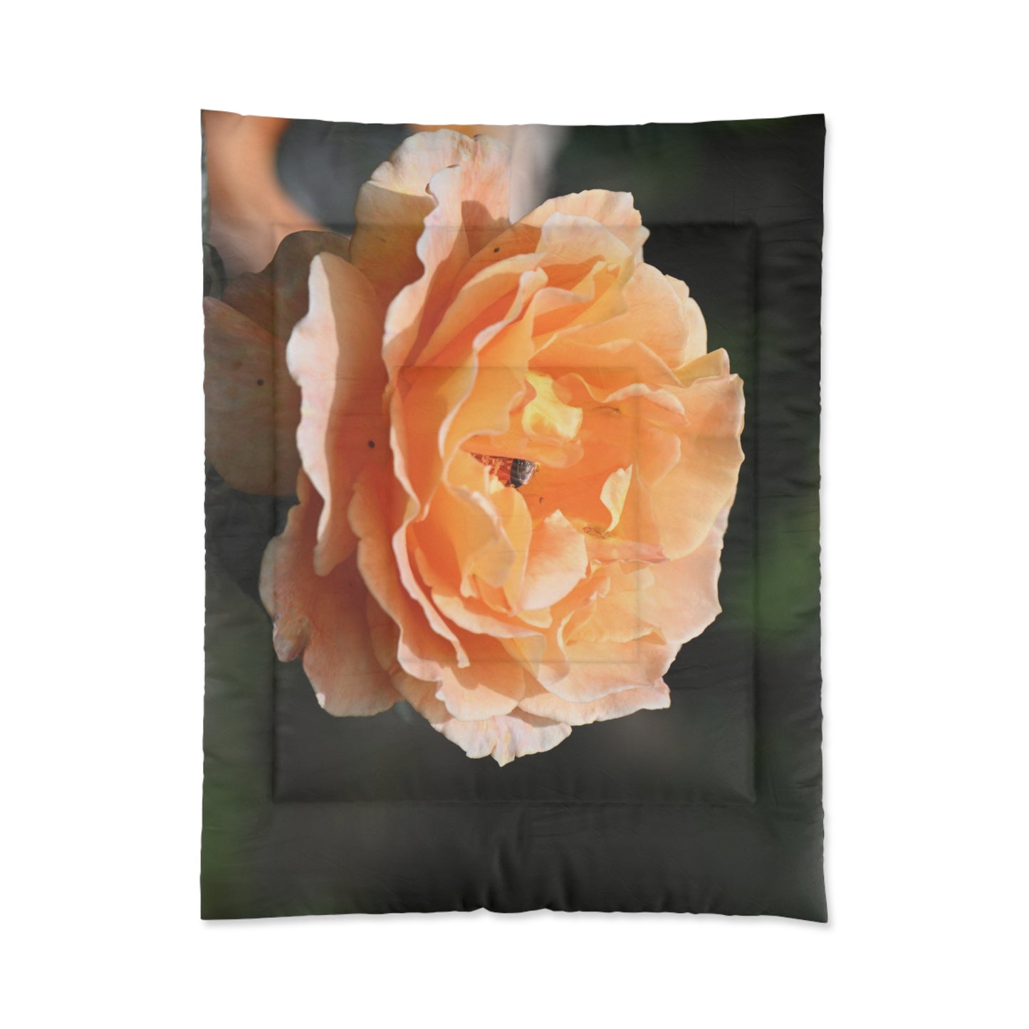 Floral Comforter - Large Peach Rose Print Bedding for Cozy Bedrooms