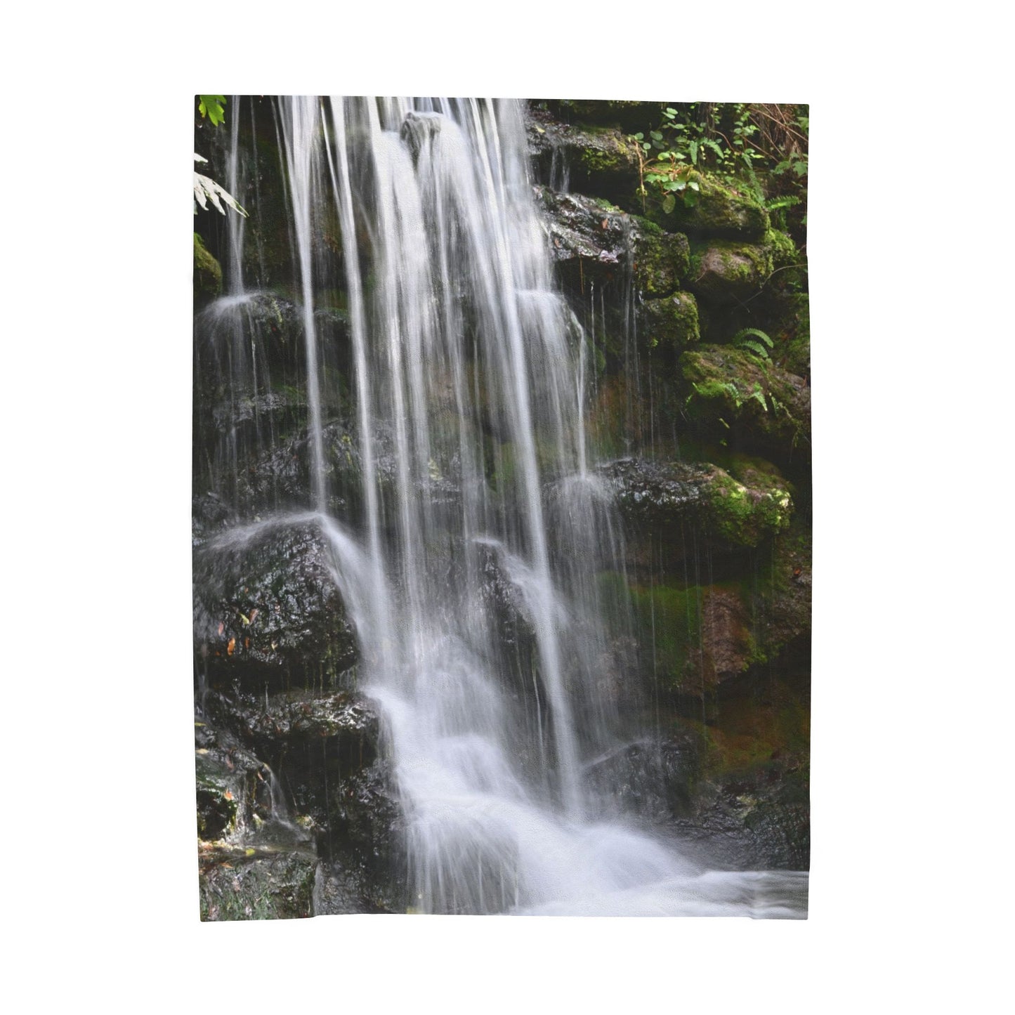 Waterfall Velveteen Plush Blanket – Cozy Nature Print Throw